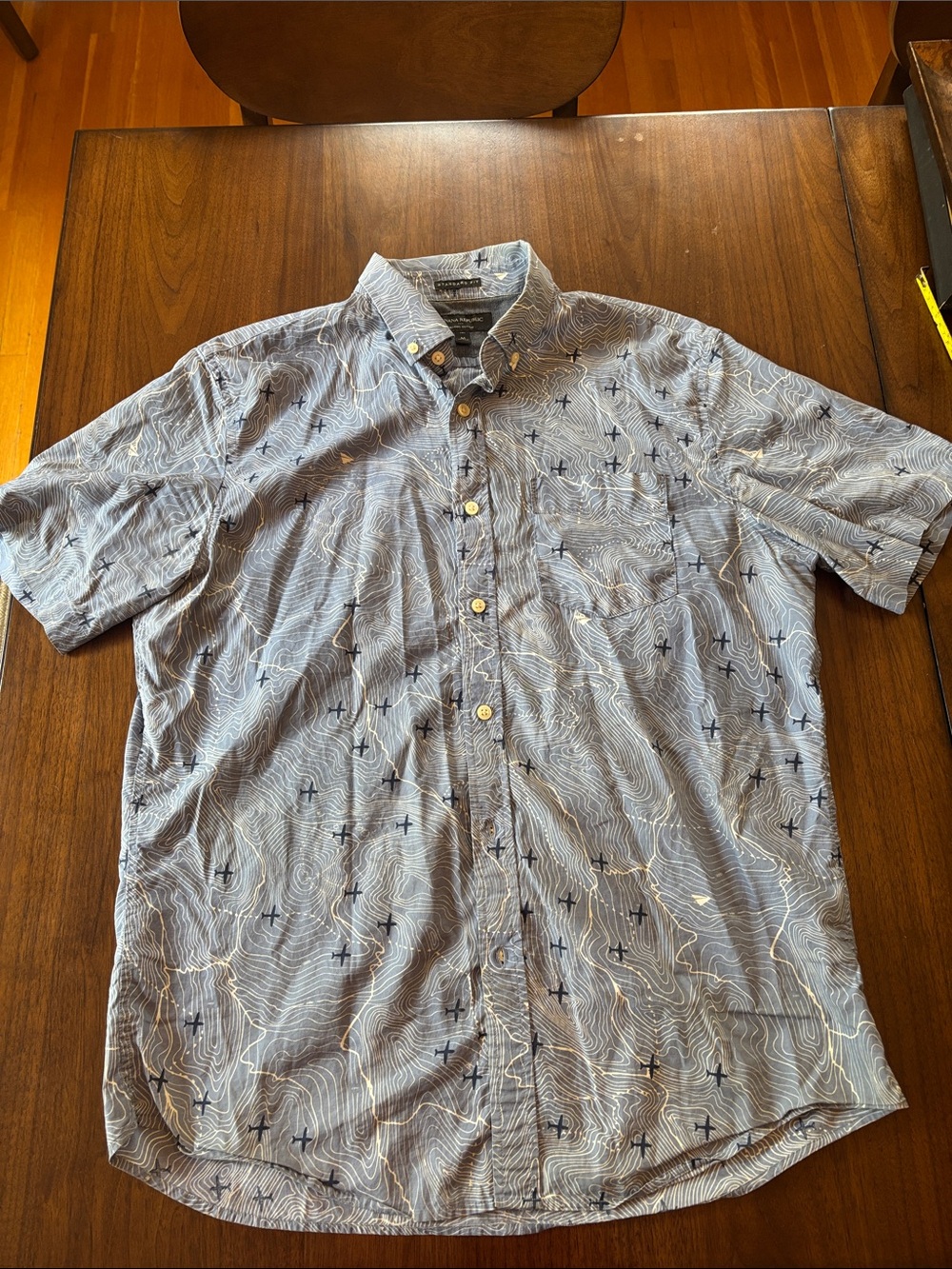 Banana Republic Light Blue airplane Short-Sleeve Button-Down